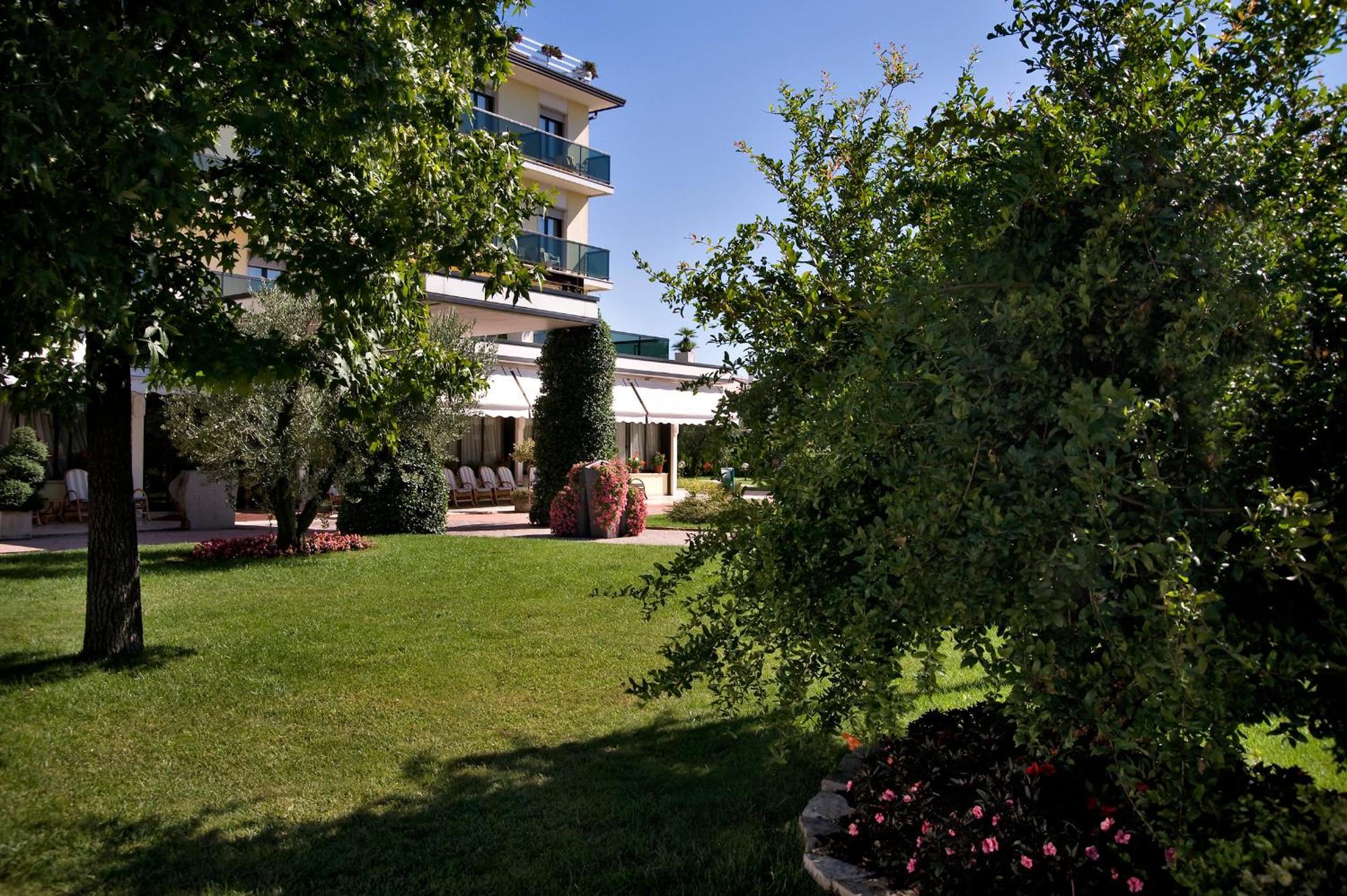 Atlantic Terme Natural Spa & Hotel Abano Terme Zewnętrze zdjęcie